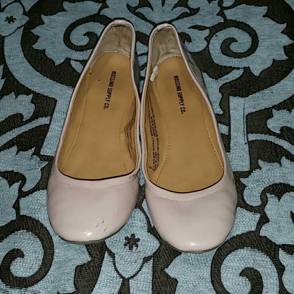 Mossimo flats